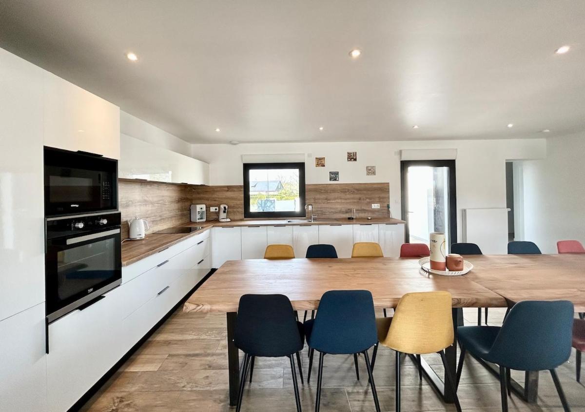 Superbe Villa Tout Confort Avec Piscine Chauffee Er Couverte Et Spa A 2 Pas De La Plage Fouesnant Bagian luar foto